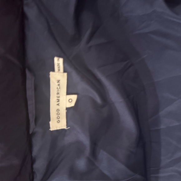 Good American Dark Blue Puffer Jacket - Picture 11 of 11